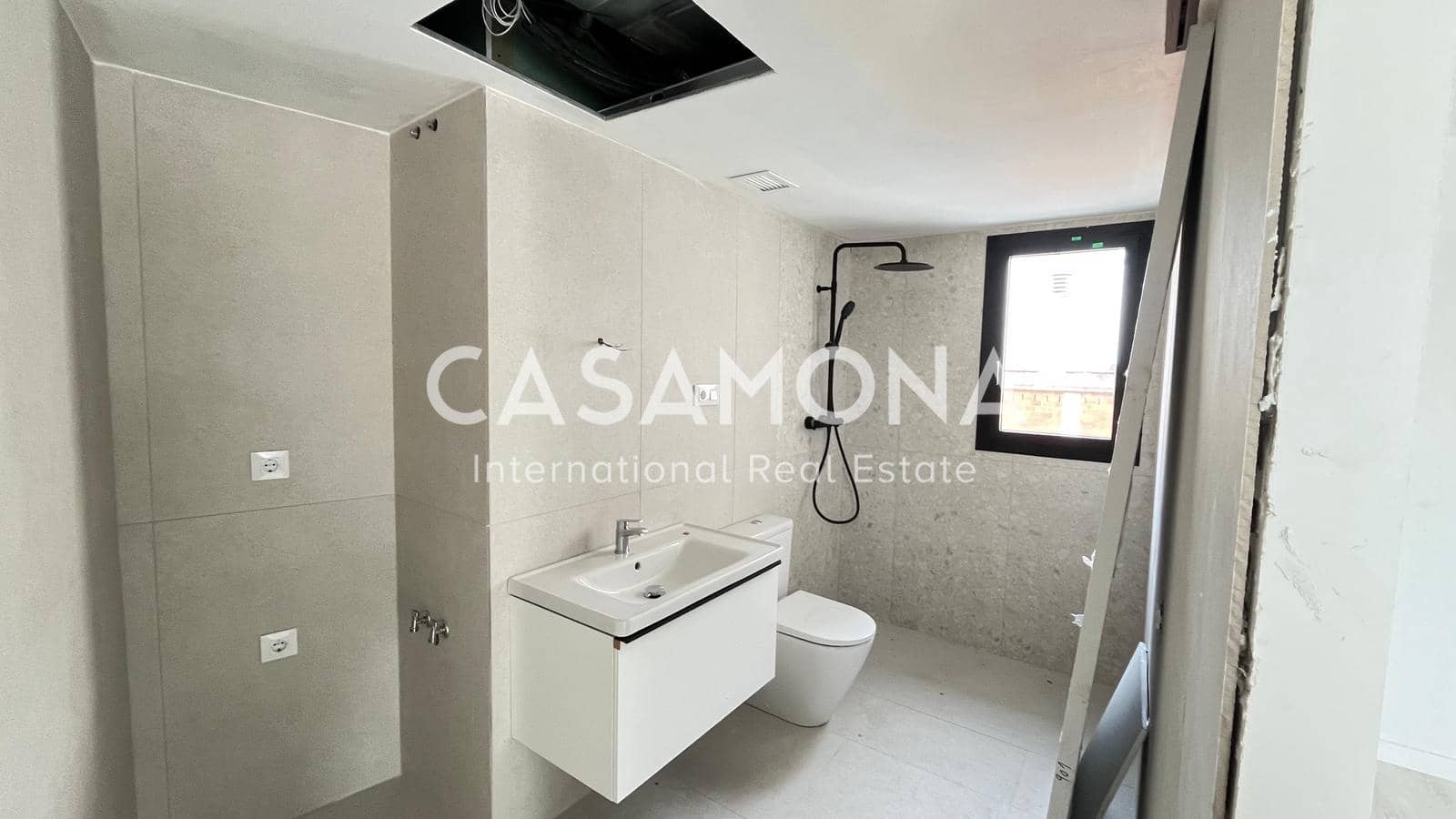 1 soveværelse Penthouse til salg i Barcelona by - € 650.000 (Ref: 8866453)