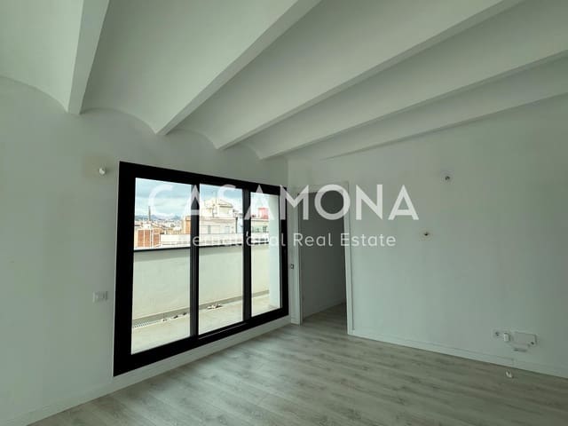 1 bedroom Penthouse for sale in El Clot, Barcelona city - € 650,000 (Ref: 8866453)