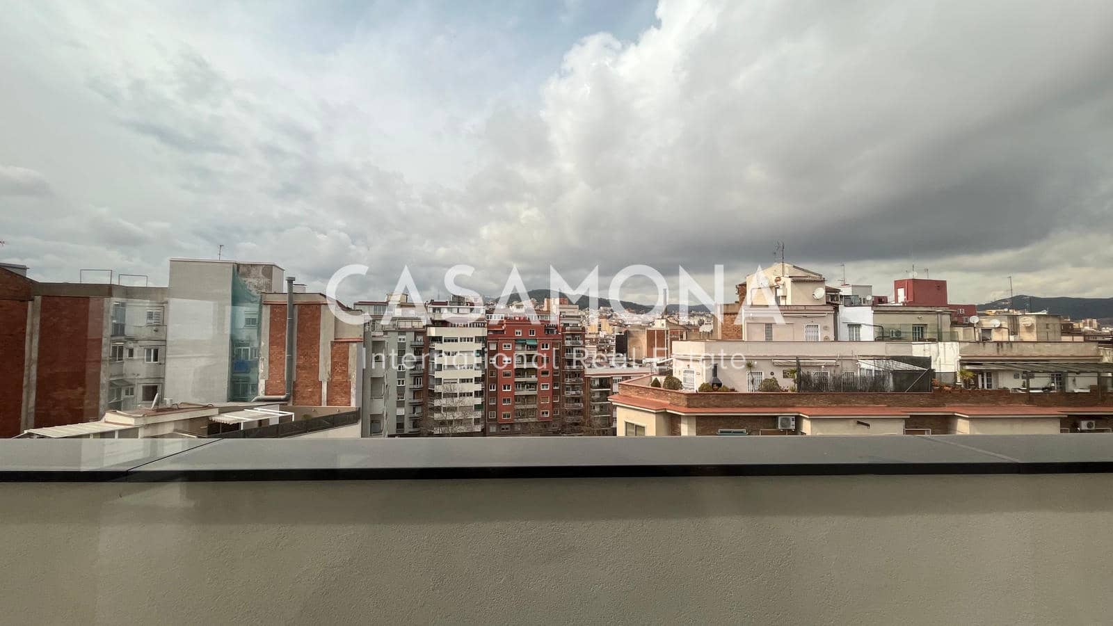 1 soveværelse Penthouse til salg i Barcelona by - € 650.000 (Ref: 8866453)