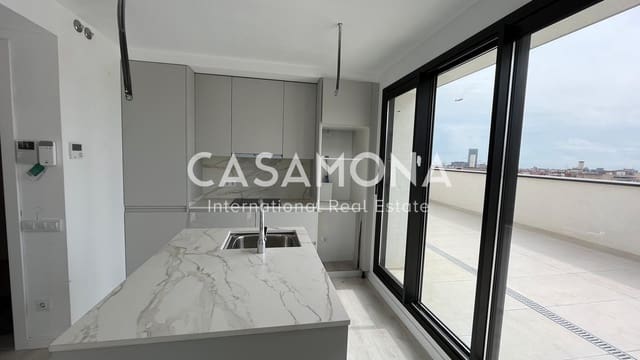 1 bedroom Penthouse for sale in El Clot, Barcelona city - € 650,000 (Ref: 8866453)