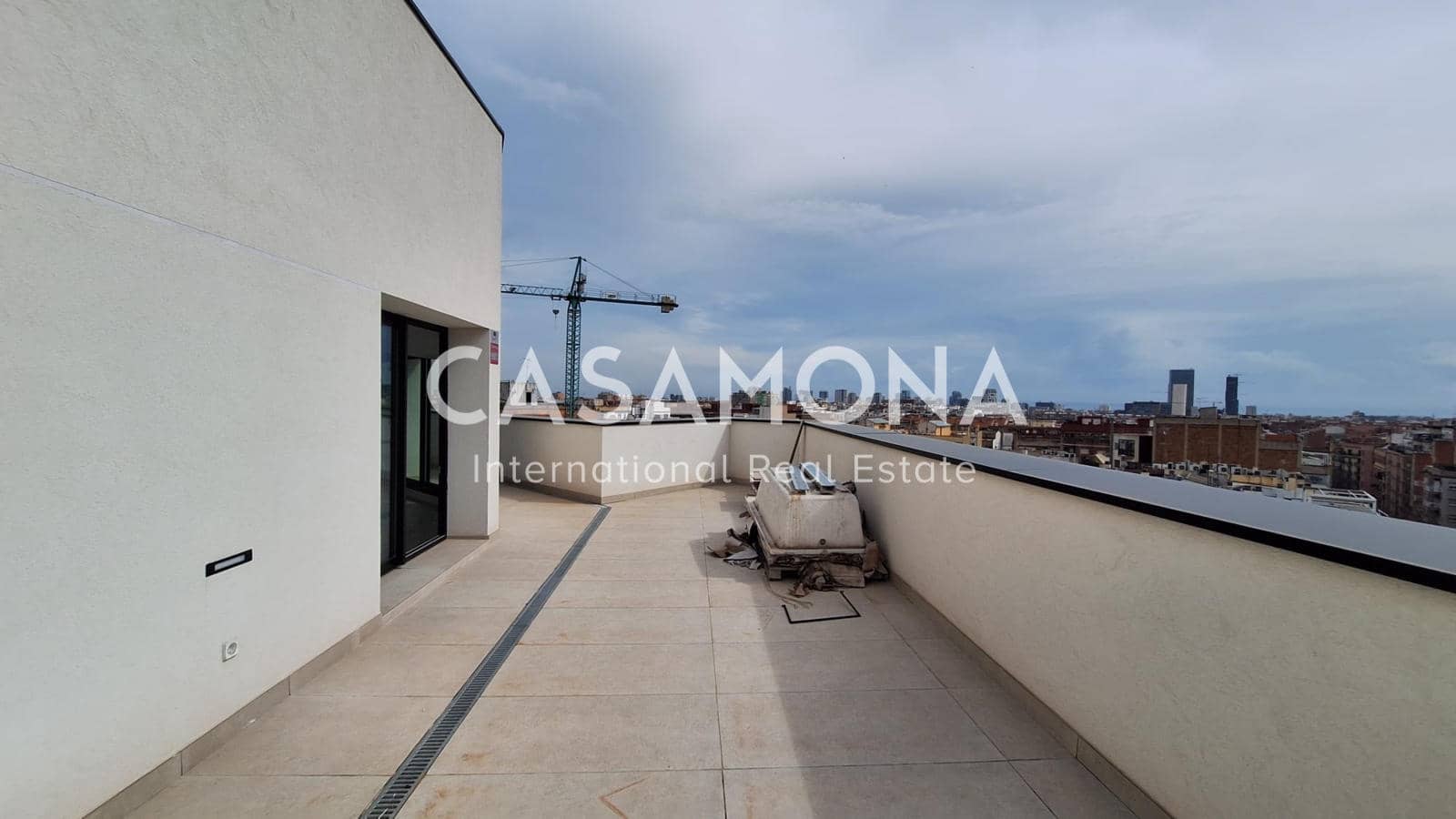 1 soveværelse Penthouse til salg i Barcelona by - € 600.000 (Ref: 8866454)