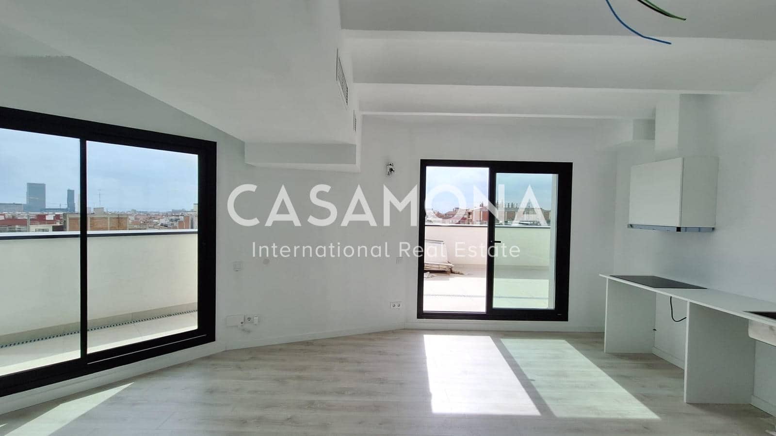 1 soveværelse Penthouse til salg i Barcelona by - € 600.000 (Ref: 8866454)