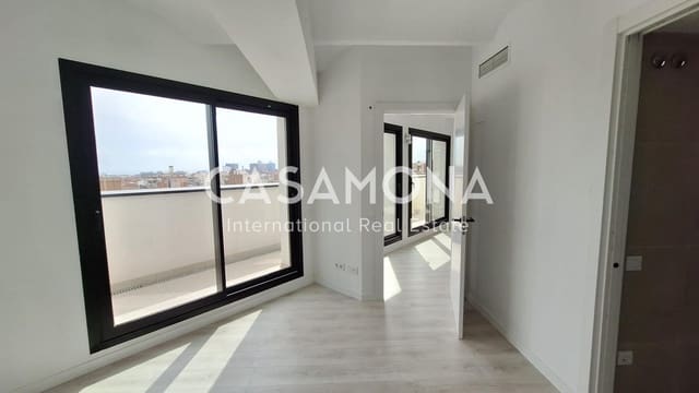 1 quarto Penthouse para venda em El Clot, Barcelona cidade - 600 000 € (Ref: 8866454)
