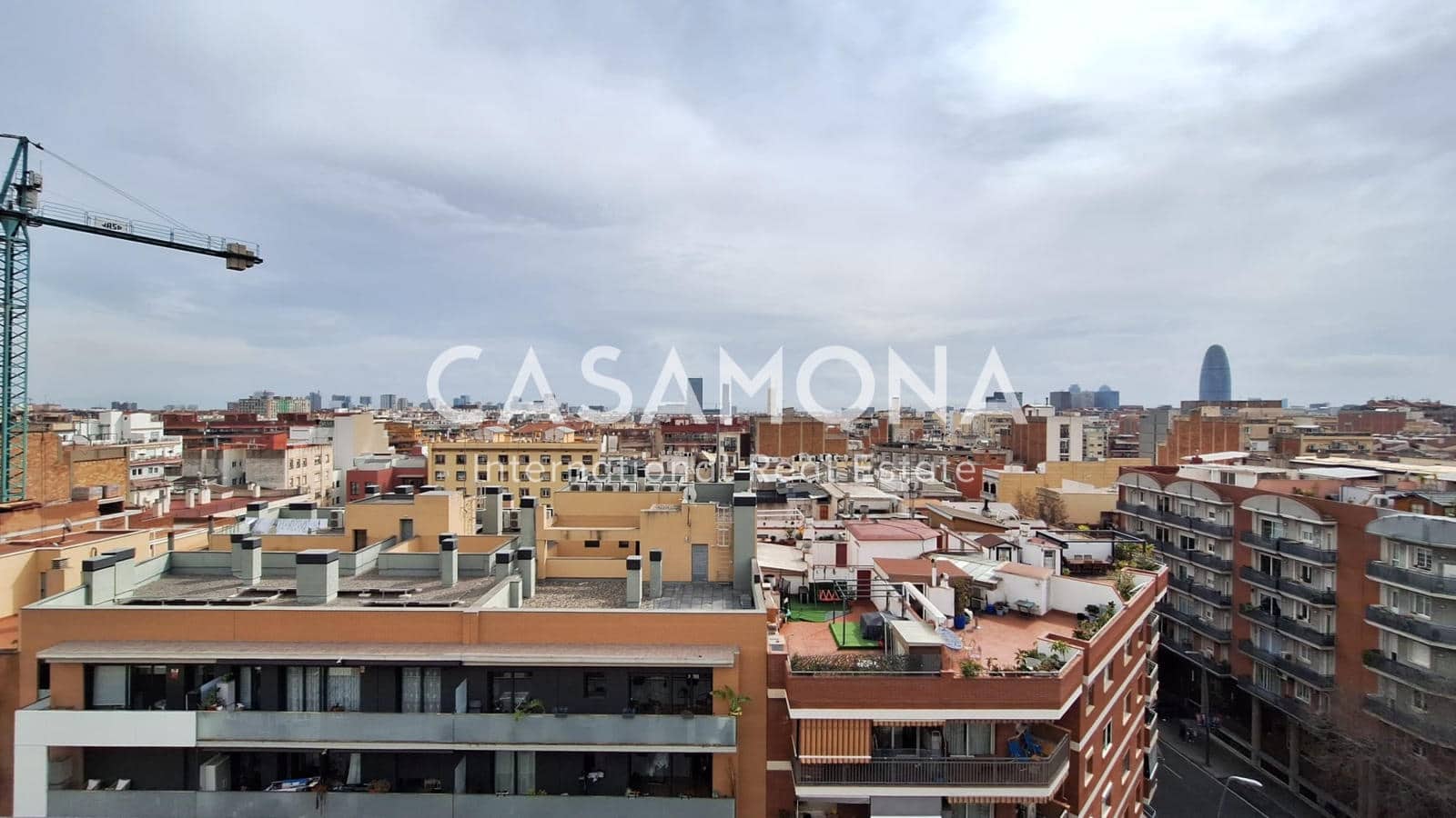 1 soveværelse Penthouse til salg i Barcelona by - € 600.000 (Ref: 8866454)
