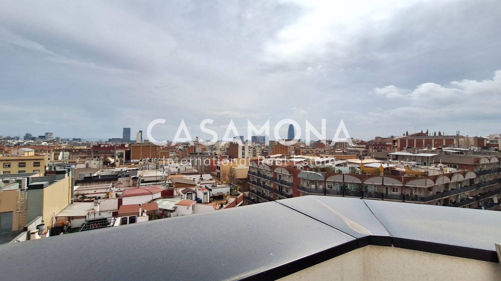 1 soveværelse Penthouse til salg i Barcelona by - € 600.000 (Ref: 8866454)