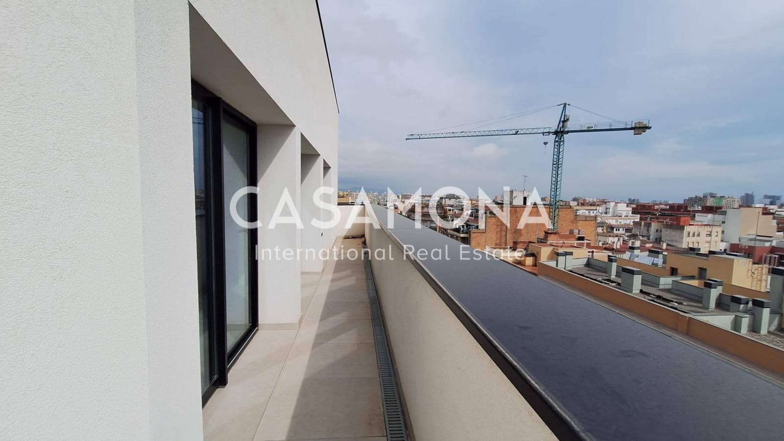 1 soveværelse Penthouse til salg i Barcelona by - € 600.000 (Ref: 8866454)