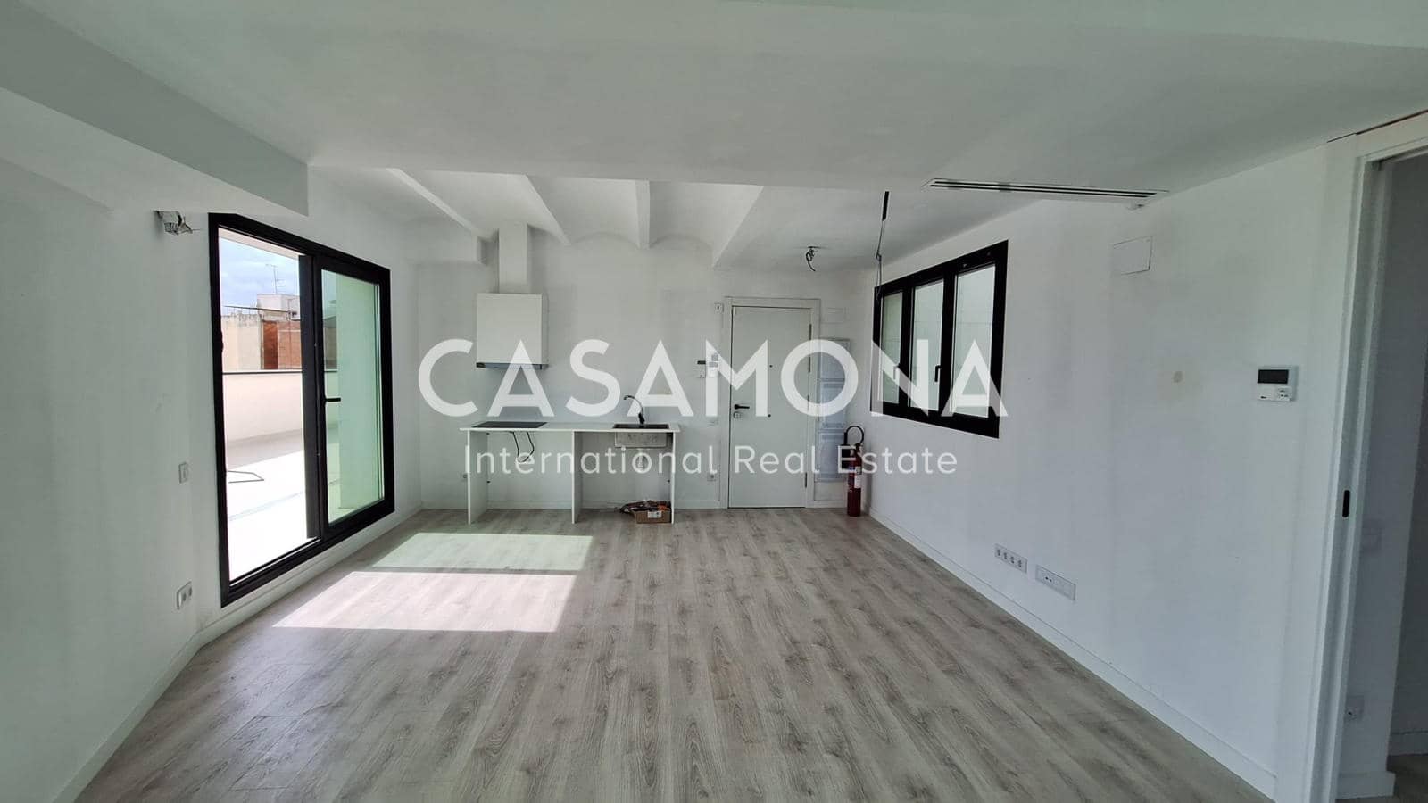 1 soveværelse Penthouse til salg i Barcelona by - € 600.000 (Ref: 8866454)