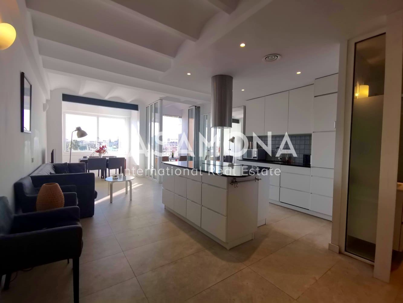 2 soveværelse Lejlighed til leje i Barcelona by - € 3.100 (Ref: 8873359)