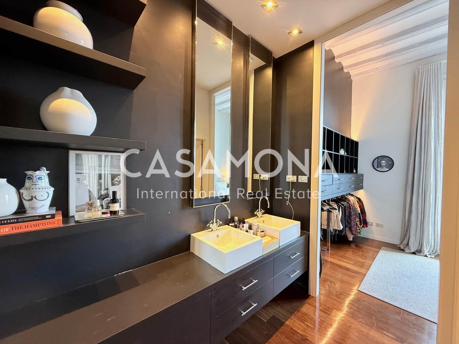 2 soveværelse Lejlighed til leje i Barcelona by - € 2.700 (Ref: 8878636)