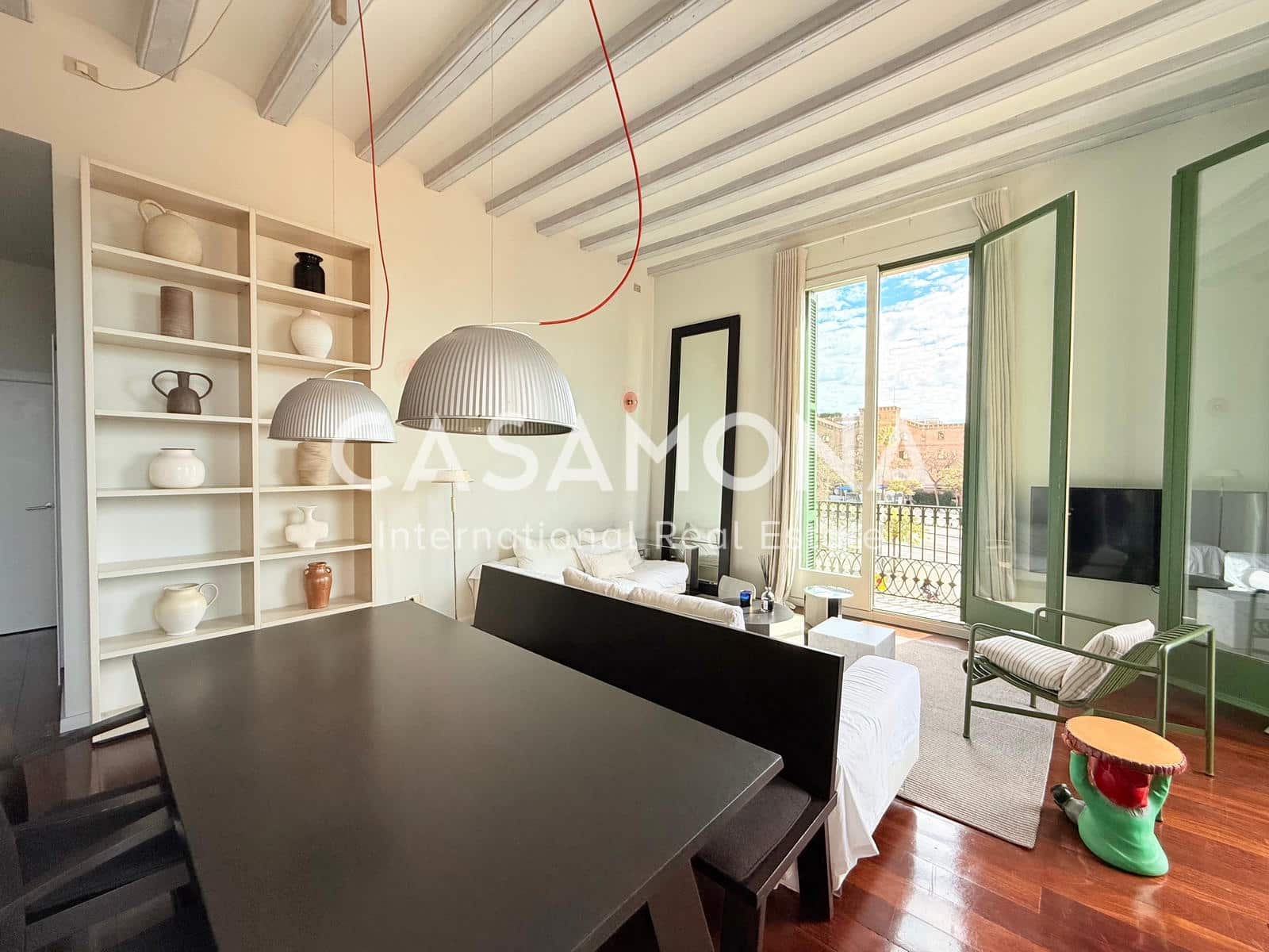 2 soveværelse Lejlighed til leje i Barcelona by - € 2.700 (Ref: 8878636)