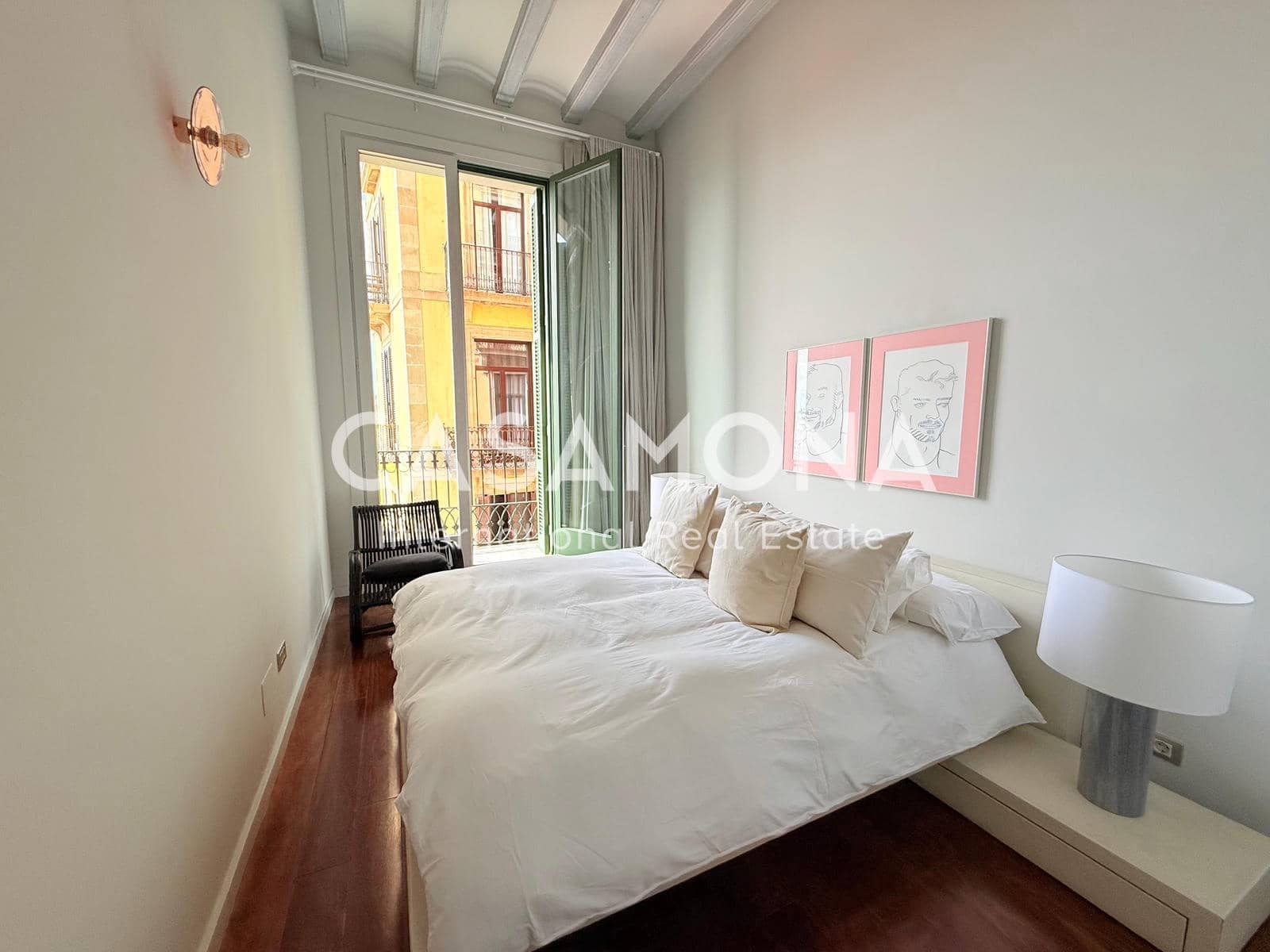 2 soveværelse Lejlighed til leje i Barcelona by - € 2.700 (Ref: 8878636)