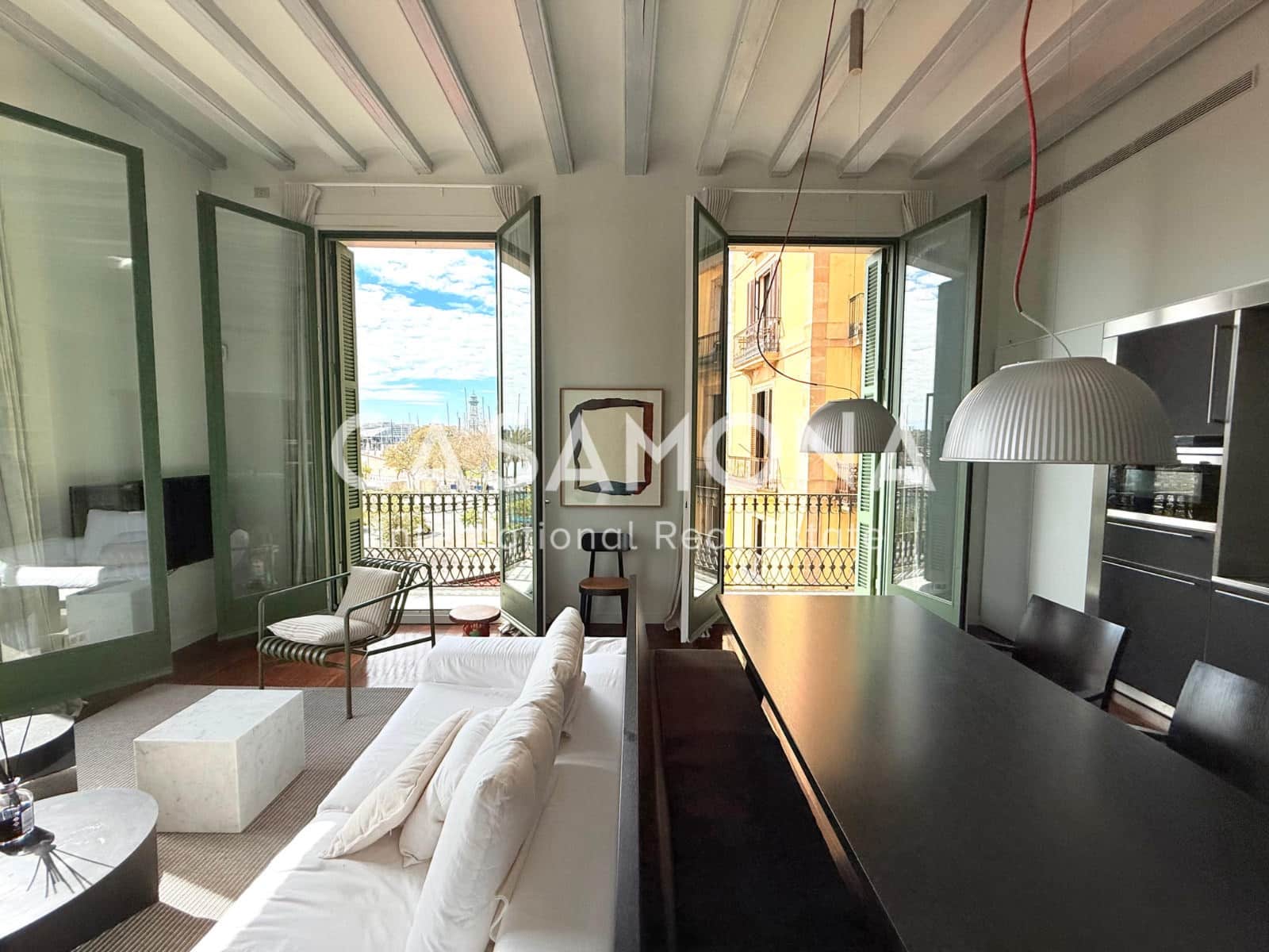 2 soveværelse Lejlighed til leje i Barcelona by - € 2.700 (Ref: 8878636)