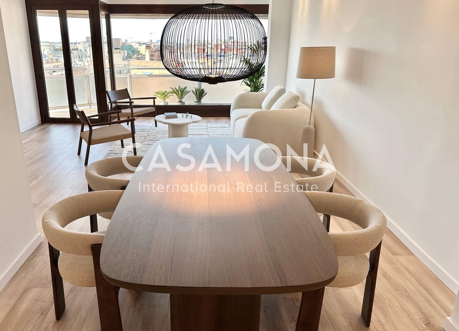 3 soveværelse Lejlighed til salg i Barcelona by - € 1.450.000 (Ref: 8911997)