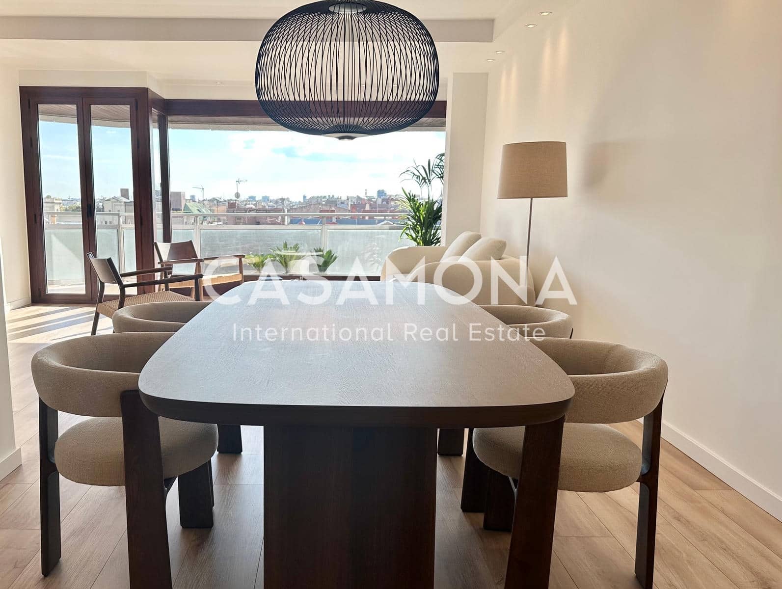 3 soveværelse Lejlighed til salg i Barcelona by - € 1.450.000 (Ref: 8911997)