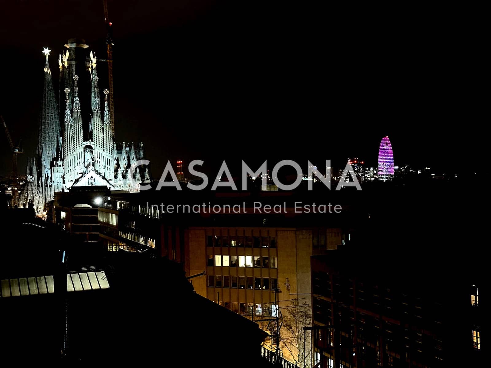 3 soveværelse Lejlighed til salg i Barcelona by - € 1.450.000 (Ref: 8911997)