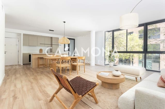 3 quarto Apartamento para venda em La Vila Olímpica del Poblenou, Barcelona cidade com piscina garagem - 970 000 € (Ref: 8911999)