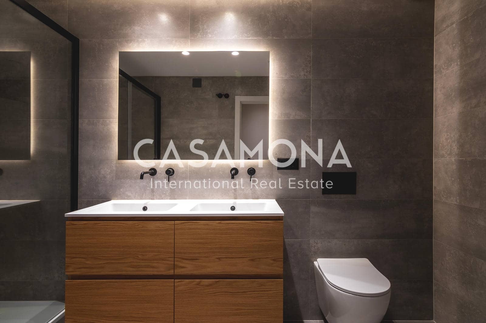 3 chambre Appartement à vendre à Barcelone ville - 845 000 € (Ref: 8912219)