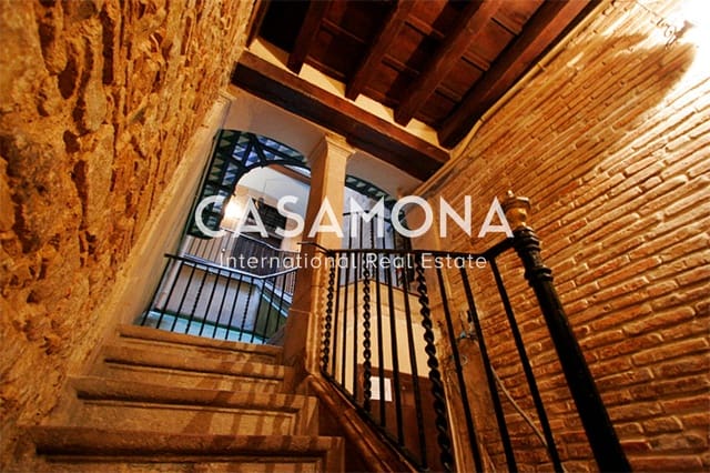 2 soveværelse Lejlighed til salg i El Barri Gòtic, Barcelona by - € 445.000 (Ref: 8938347)