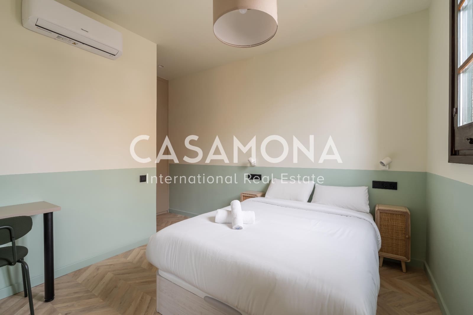 2 soverom Leilighet til leie i Barcelona by - € 2 000 (Ref: 8981781)