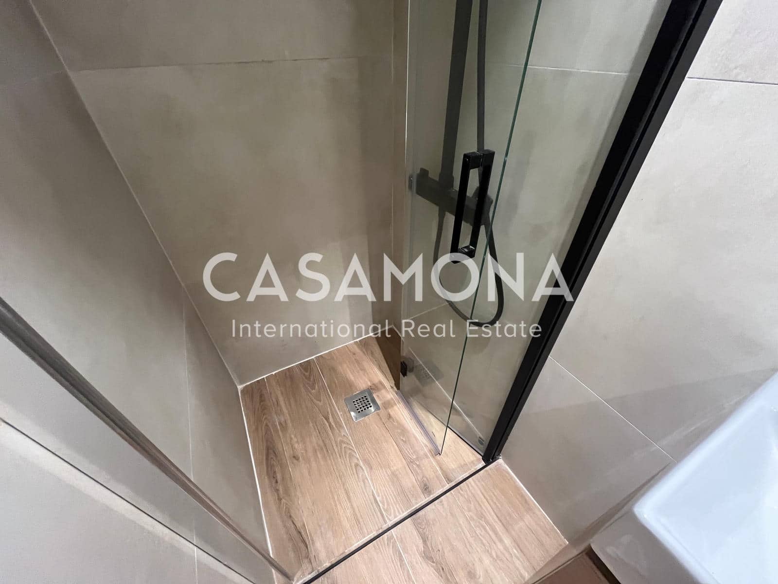 1 slaapkamer Loft te koop in Barcelona stad - € 279.000 (Ref: 8989768)