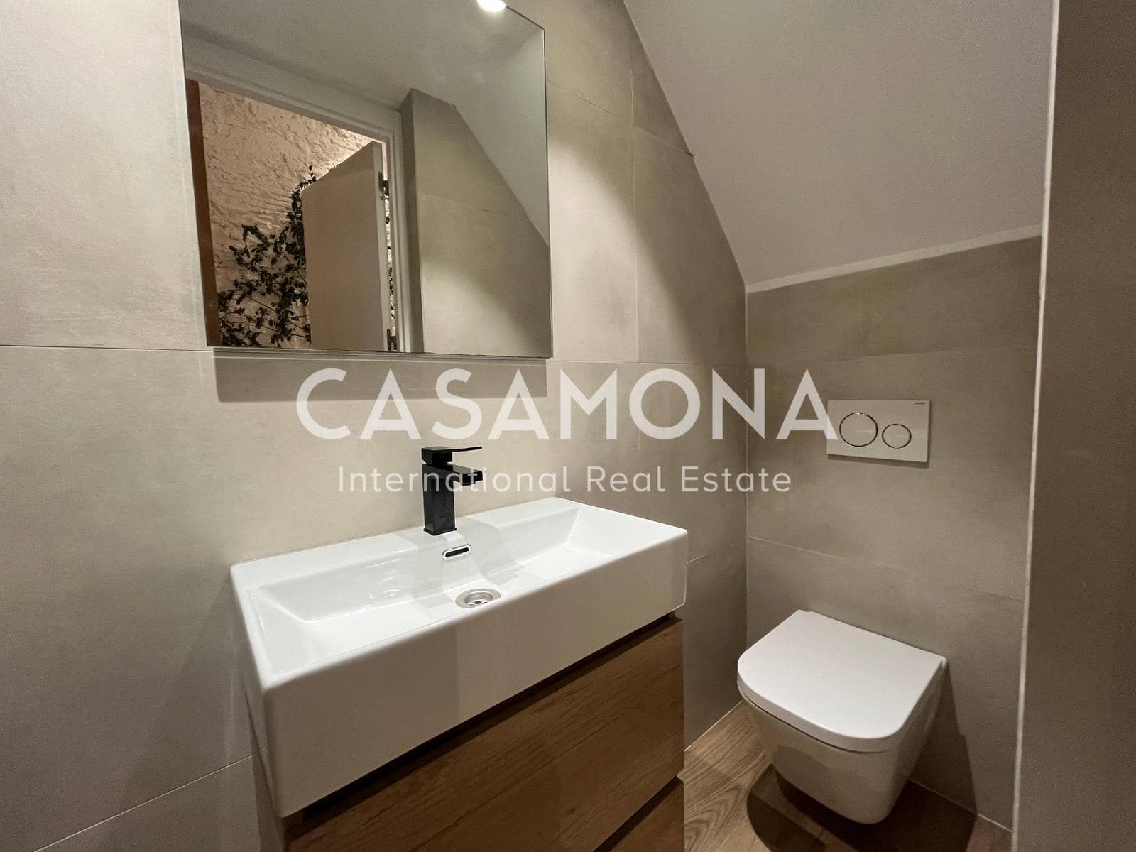 1 slaapkamer Loft te koop in Barcelona stad - € 279.000 (Ref: 8989768)