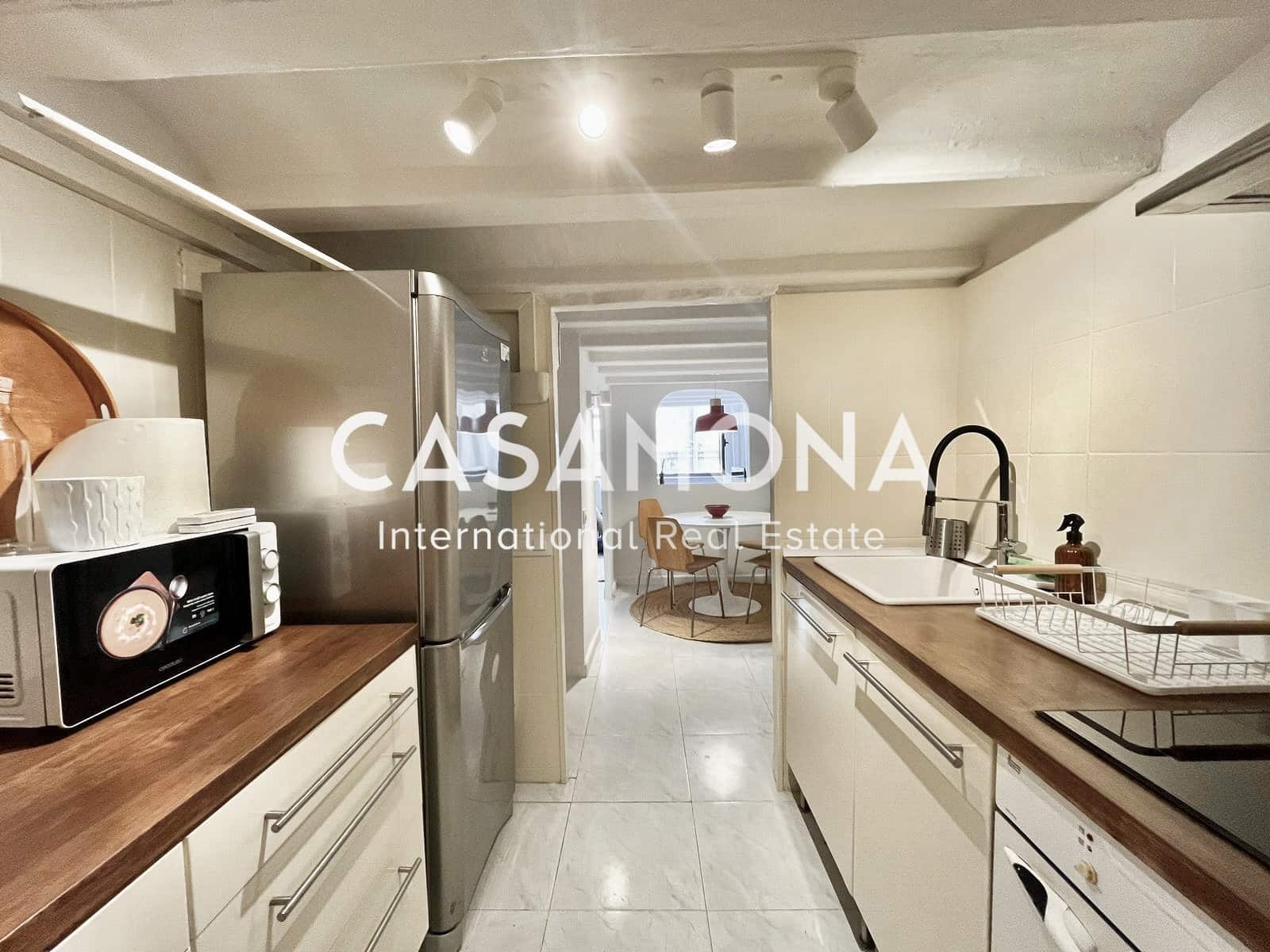 1 soverom Leilighet til leie i Barcelona by - € 1 550 (Ref: 9000579)