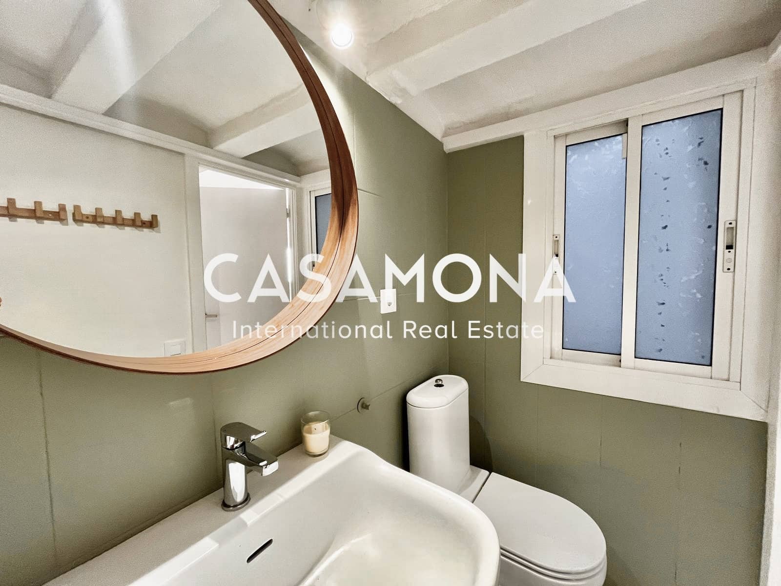 1 soverom Leilighet til leie i Barcelona by - € 1 550 (Ref: 9000579)