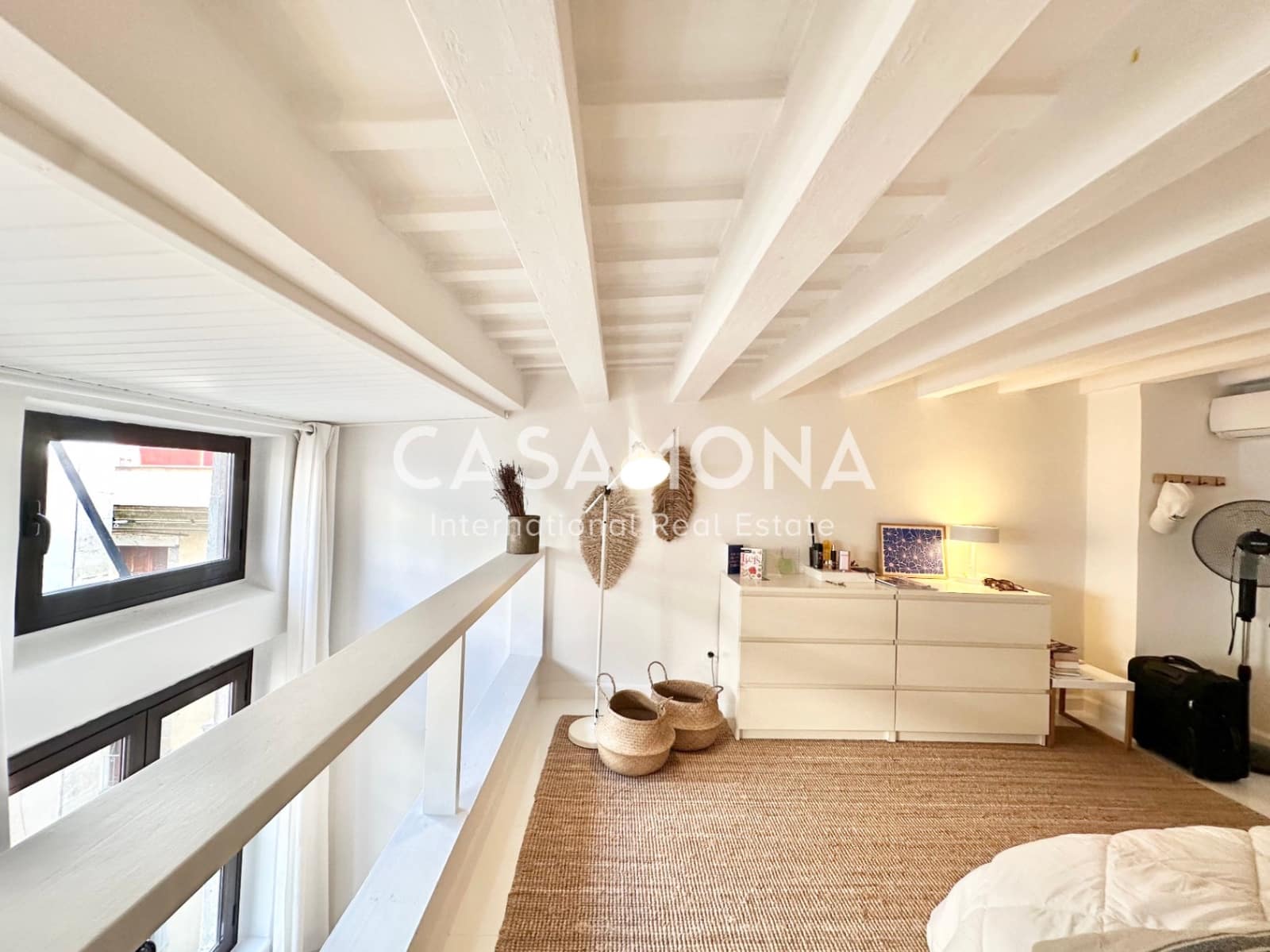 1 soverom Leilighet til leie i Barcelona by - € 1 550 (Ref: 9000579)