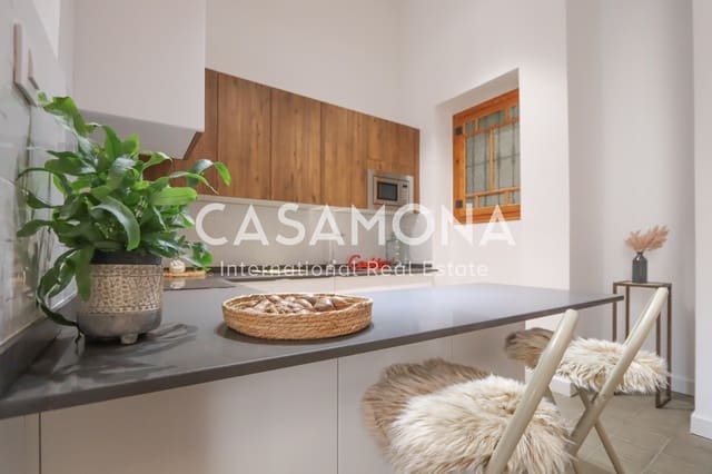 2 soveværelse Lejlighed til salg i El Barri Gòtic, Barcelona by - € 435.000 (Ref: 9030032)