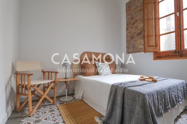 2 soveværelse Lejlighed til salg i El Barri Gòtic, Barcelona by - € 435.000 (Ref: 9030032)