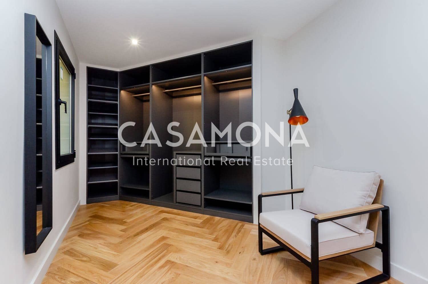 3 soveværelse Lejlighed til salg i Barcelona by - € 730.000 (Ref: 9064679)