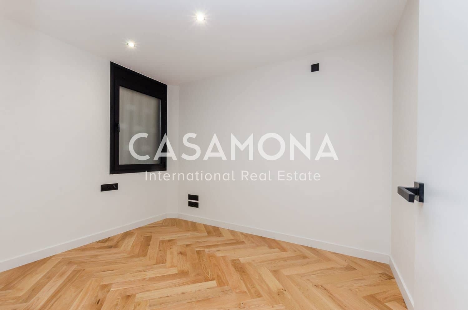 3 soveværelse Lejlighed til salg i Barcelona by - € 730.000 (Ref: 9064679)