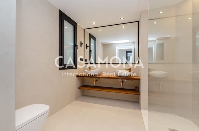3 soveværelse Lejlighed til salg i El Barri Gòtic, Barcelona by - € 730.000 (Ref: 9064679)