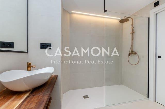 3 soveværelse Lejlighed til salg i El Barri Gòtic, Barcelona by - € 730.000 (Ref: 9064679)