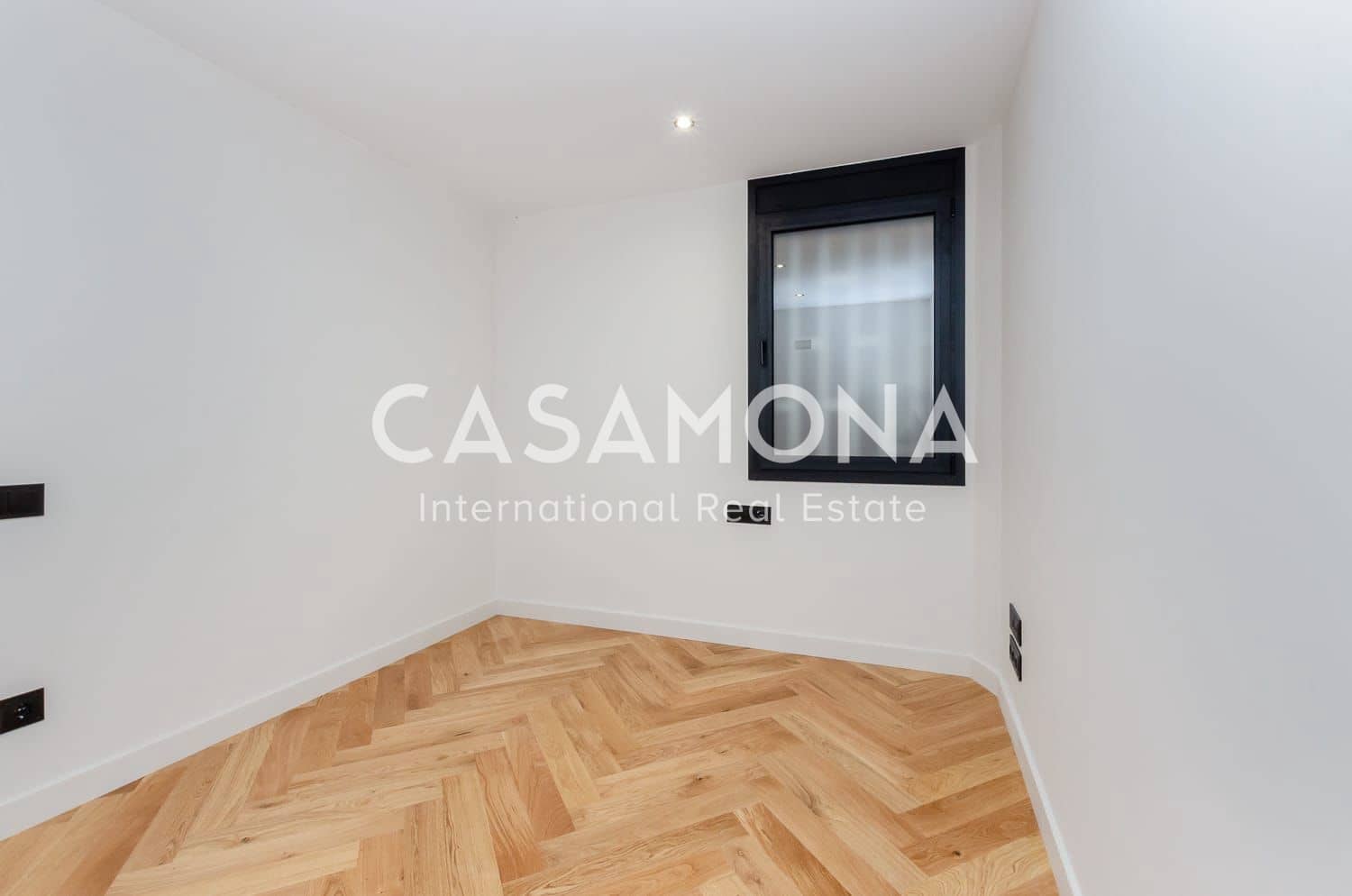 3 soveværelse Lejlighed til salg i Barcelona by - € 730.000 (Ref: 9064679)