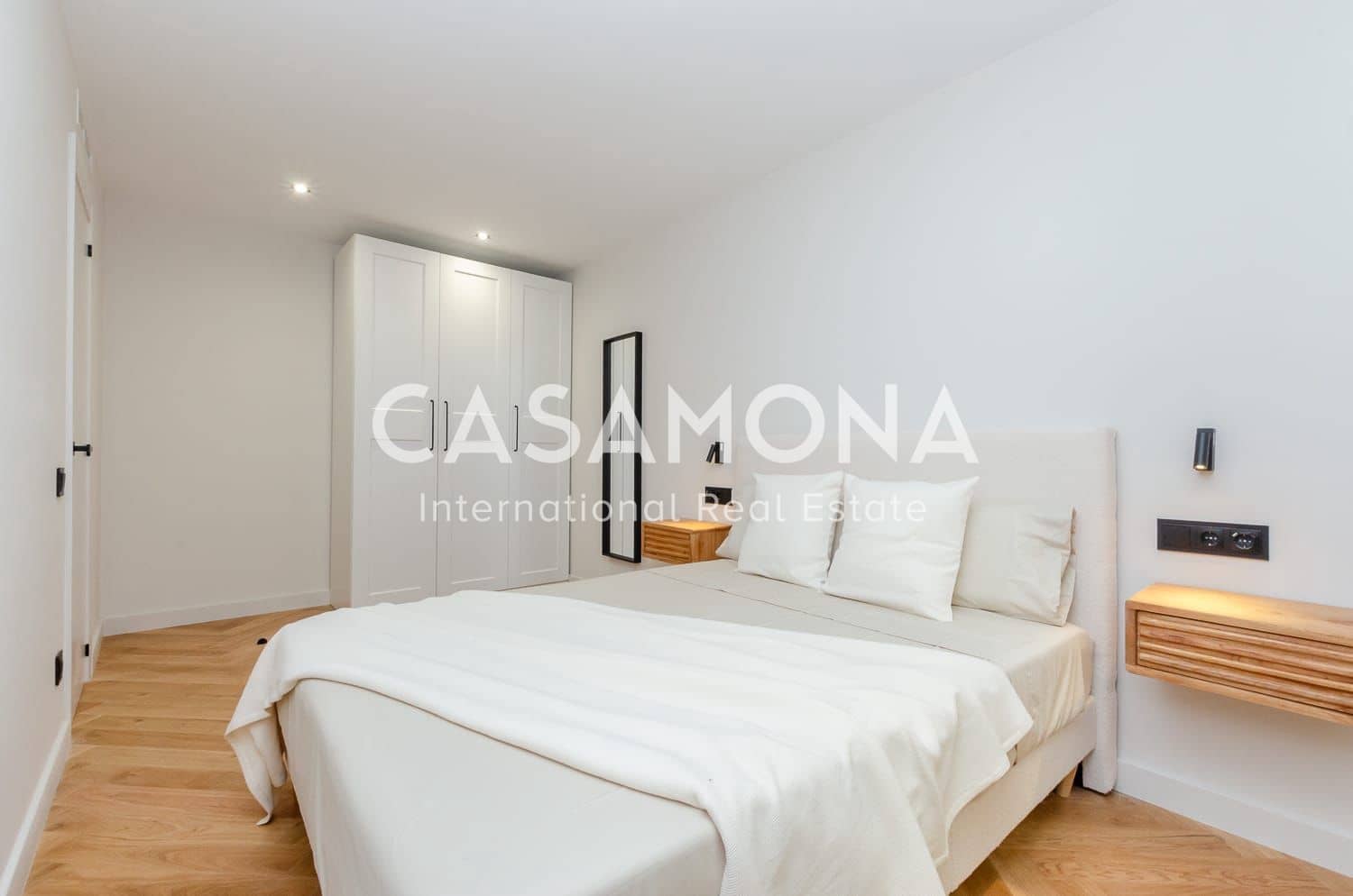 3 soveværelse Lejlighed til salg i Barcelona by - € 730.000 (Ref: 9064679)