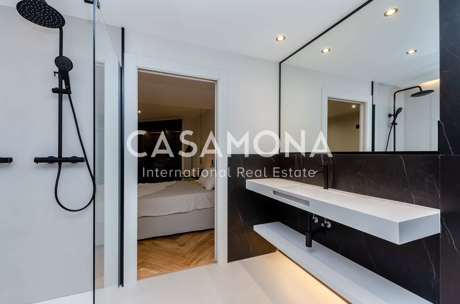 3 soveværelse Lejlighed til salg i Barcelona by - € 730.000 (Ref: 9064679)