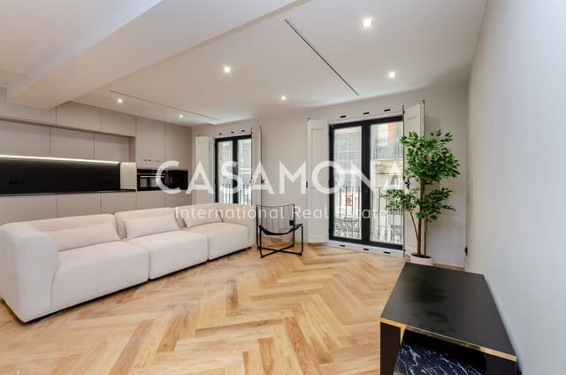 3 soveværelse Lejlighed til salg i El Barri Gòtic, Barcelona by - € 730.000 (Ref: 9064679)