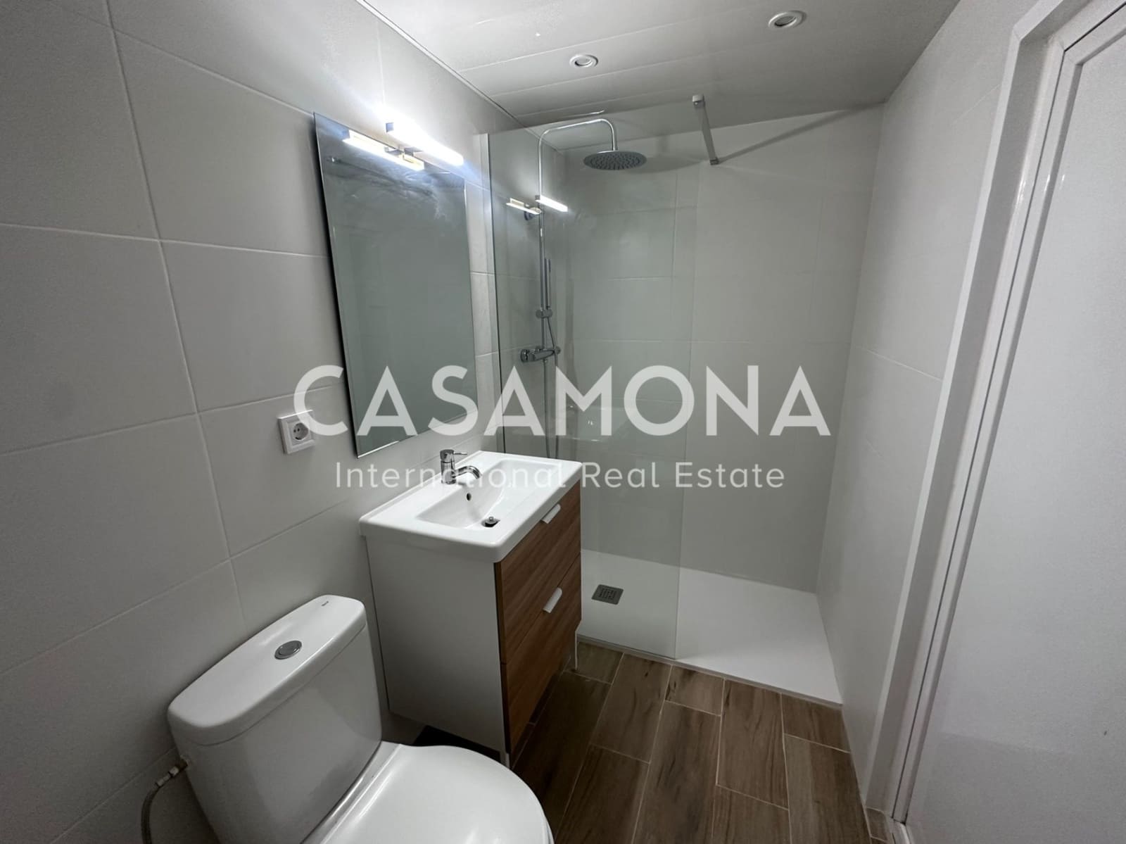 2 Zimmer Apartment zu verkaufen in Barcelona Stadt - 369.000 € (Ref: 9081959)