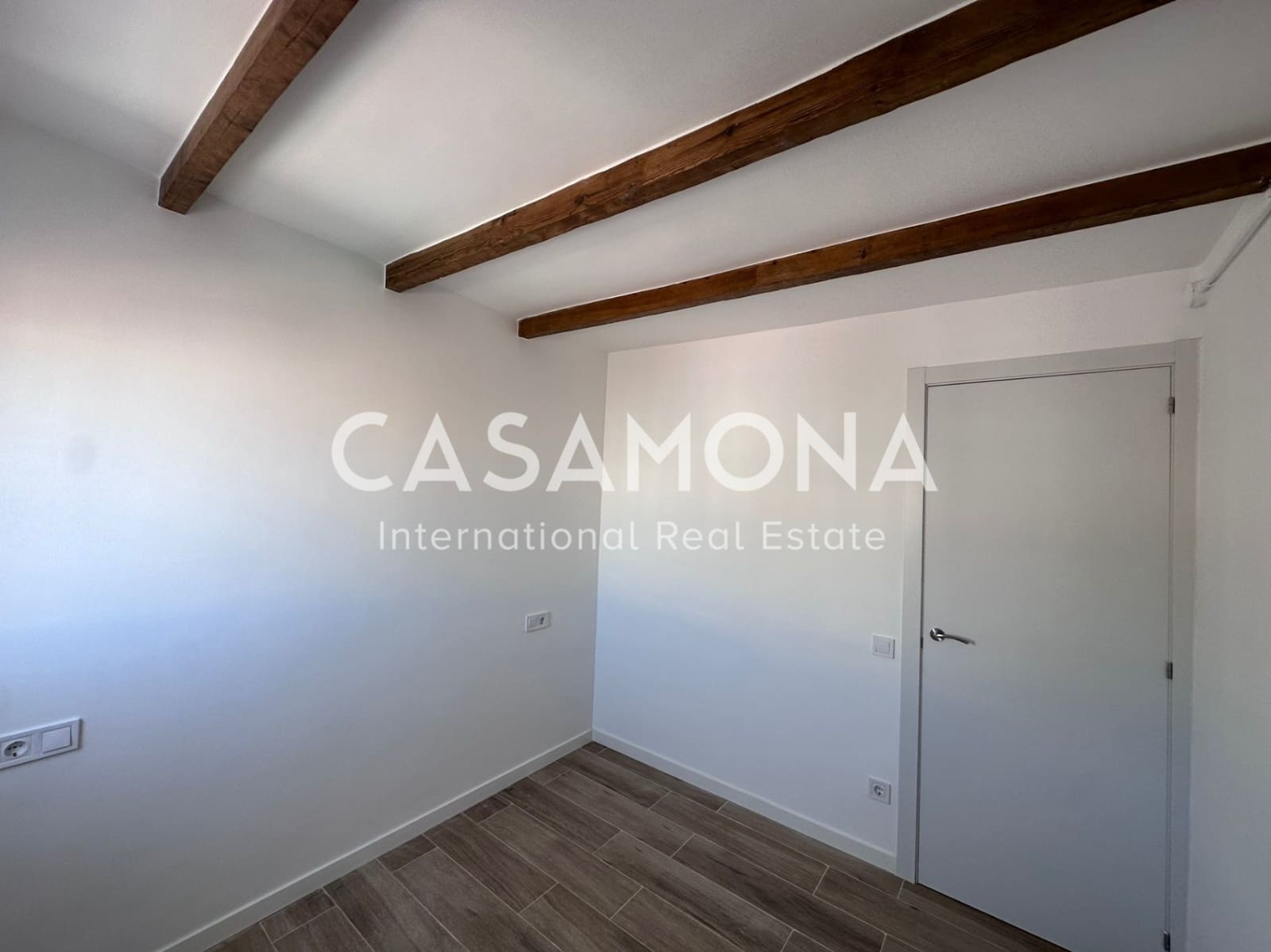 2 Zimmer Apartment zu verkaufen in Barcelona Stadt - 369.000 € (Ref: 9081959)