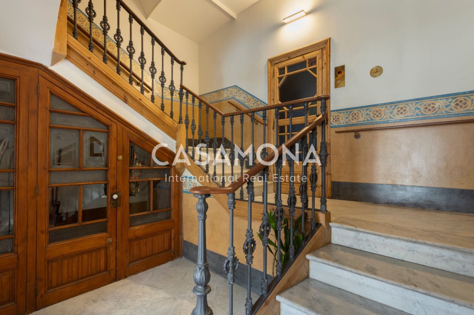 5 soverom Leilighet til salgs i Barcelona by - € 975 000 (Ref: 9158267)