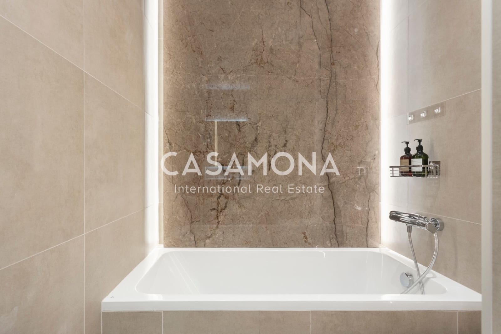 3 soverom Leilighet til salgs i Barcelona by - € 1 250 000 (Ref: 9165335)