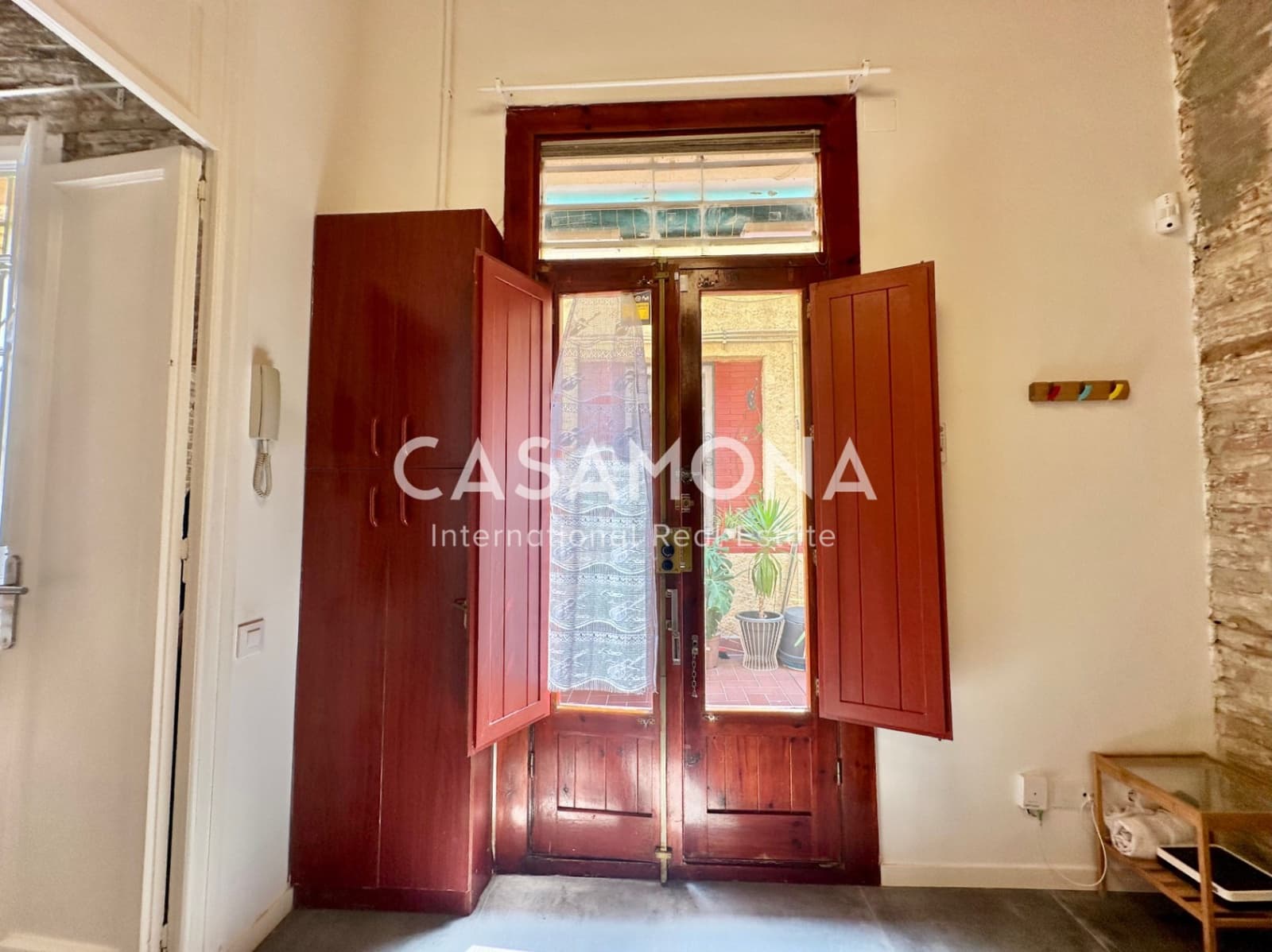 2 soveværelse Lejlighed til salg i Barcelona by - € 275.000 (Ref: 9188918)