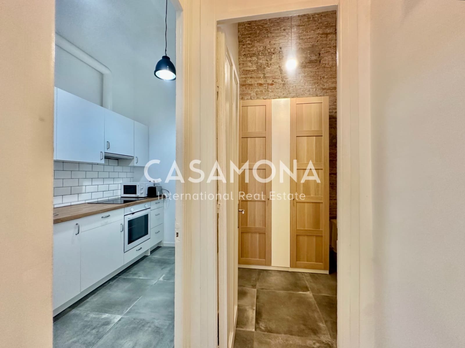 2 soveværelse Lejlighed til salg i Barcelona by - € 275.000 (Ref: 9188918)