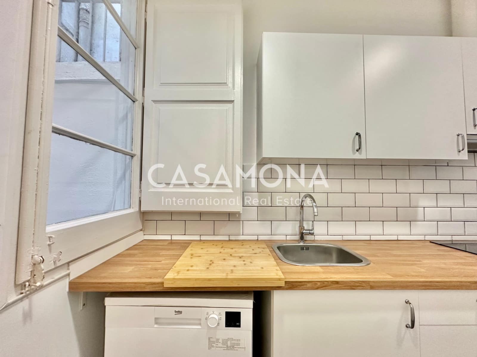 2 soveværelse Lejlighed til salg i Barcelona by - € 275.000 (Ref: 9188918)