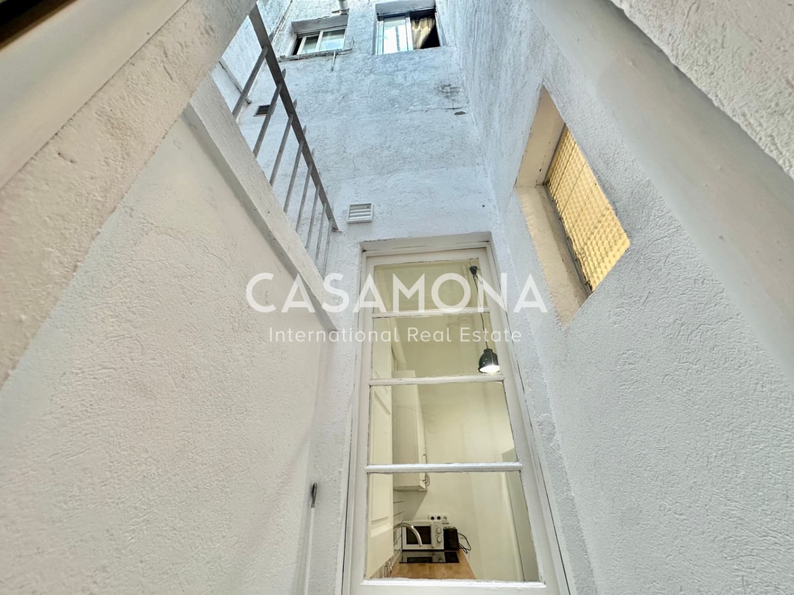 2 soveværelse Lejlighed til salg i Barcelona by - € 275.000 (Ref: 9188918)