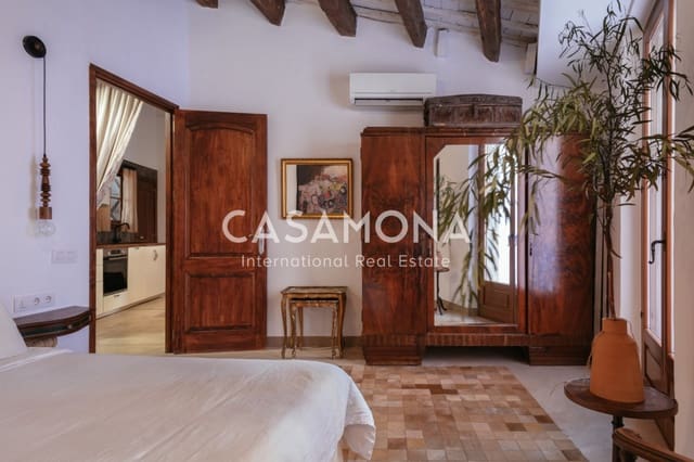 4 bedroom Penthouse for sale in El Raval, Barcelona city - € 1,095,000 (Ref: 9188920)
