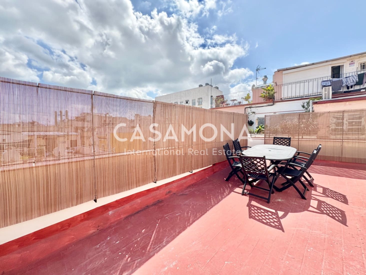 1 bedroom Penthouse for rent in Barcelona city - € 1,100 (Ref: 9218925)