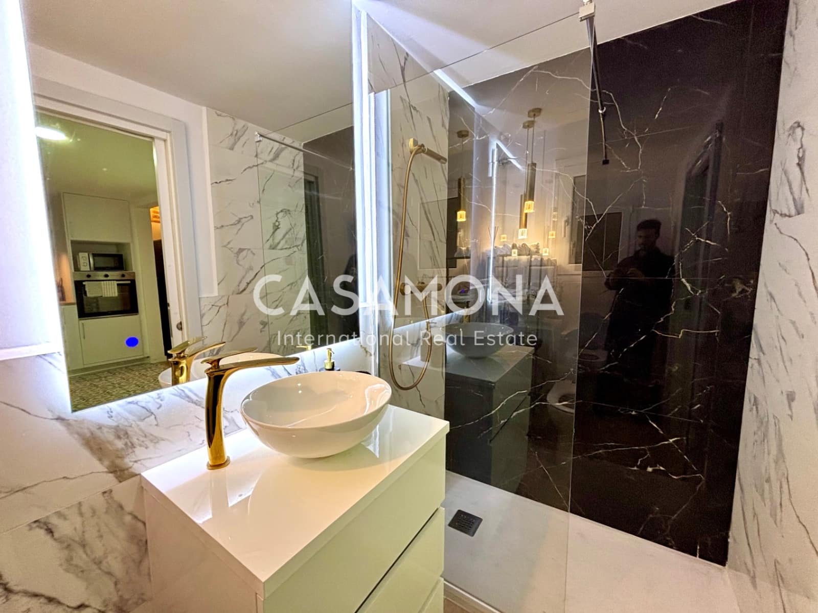 2 soverom Leilighet til leie i Barcelona by - € 2 000 (Ref: 9221351)