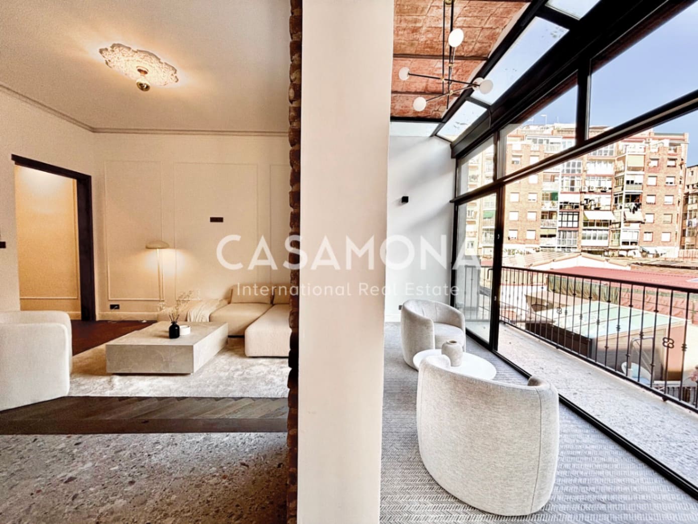 2 makuuhuone Huoneisto myytävänä paikassa Barcelona kaupunki - 795 000 € (Ref: 9293839)